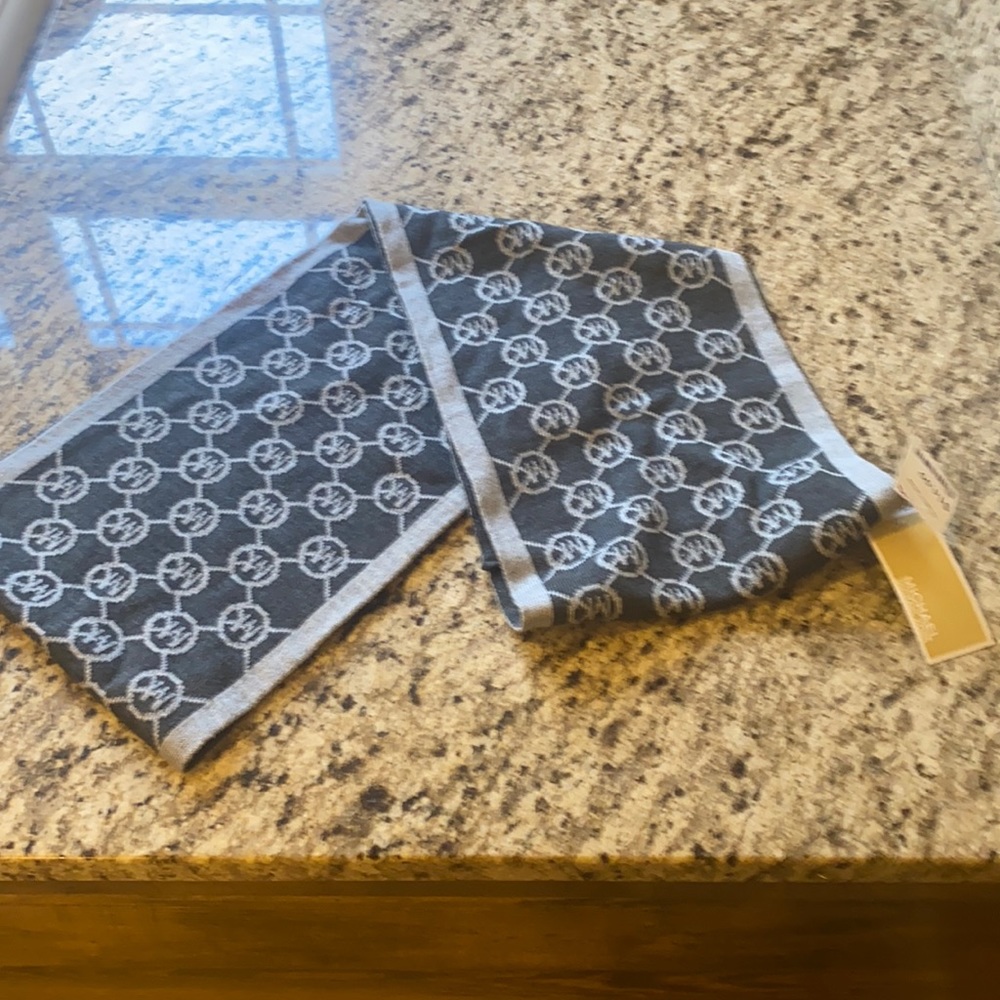 Brand new with tags Michael Kors scarf